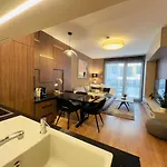 Apartment Karzo Lk 207 Free Garage