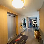 Karzo Lk 207 Free Garage Apartment *