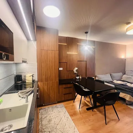 Karzo Lk 207 Free Garage דירה *