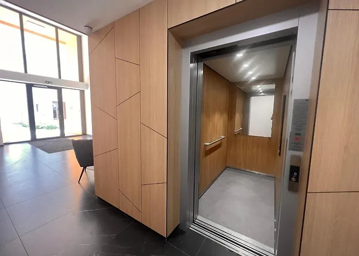 Karzo Lk 207 Free Garage Apartament *