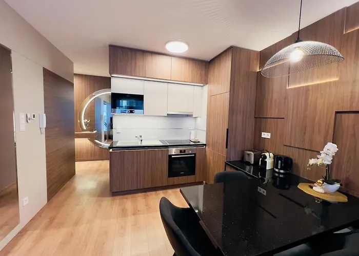Lejlighed Karzo Lk 207 Free Garage *